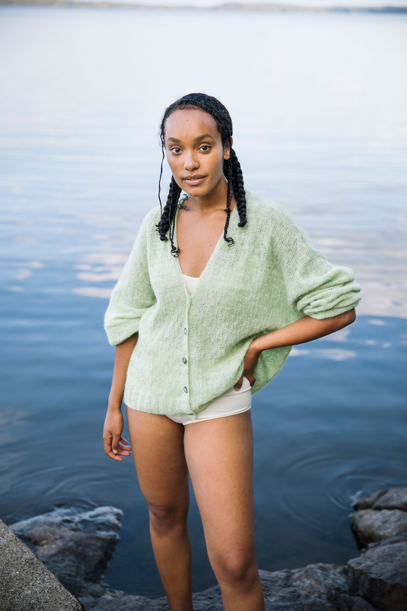 Laine Magazine 25