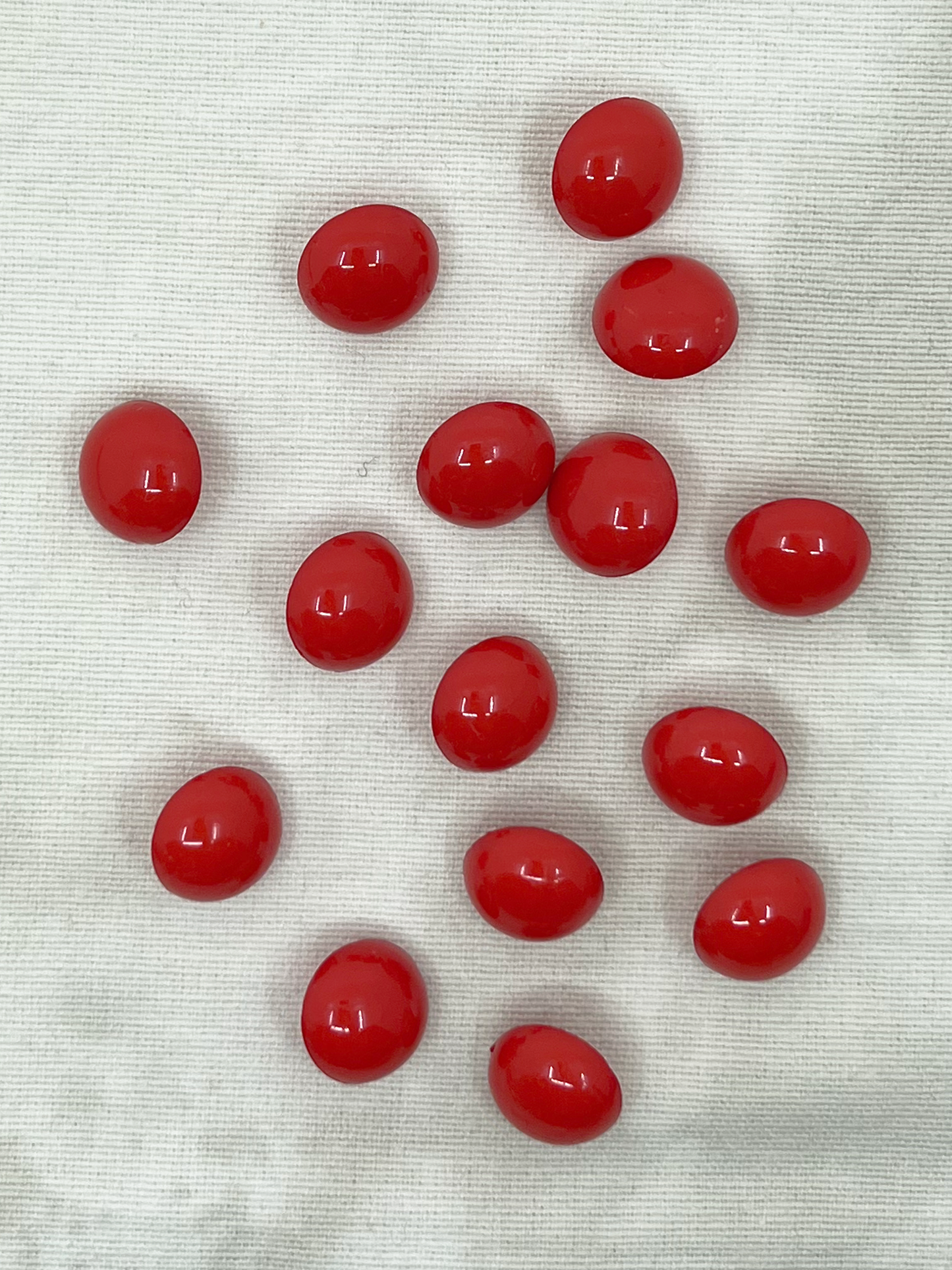 14 mm - Plasthnappar