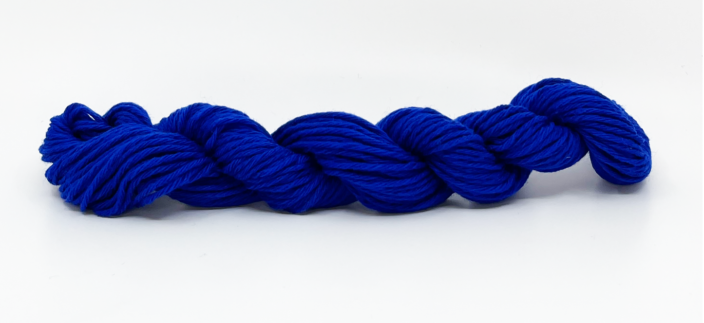 47 - kobalt blátt