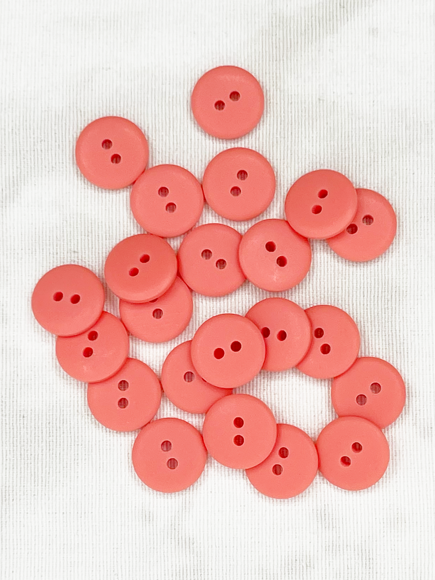 15 mm - Plasttölur - 2 göt