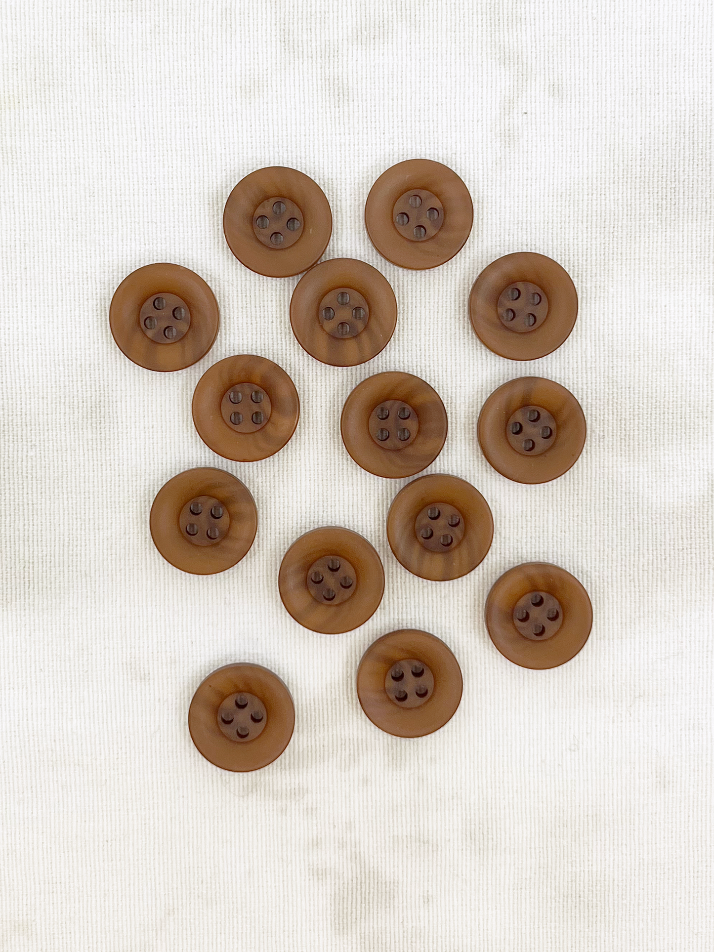 18 mm - Plasttölur - 4 göt