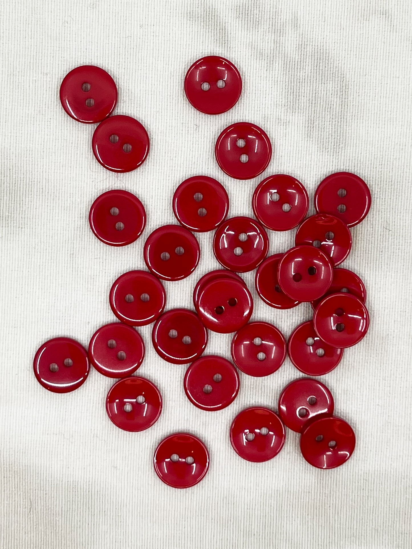 15 mm - Plasttölur - 2 göt